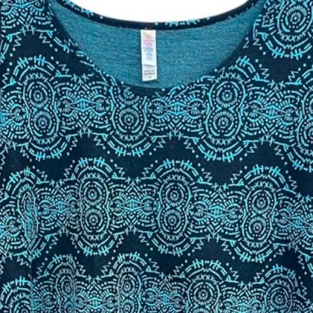 LuLaRoe Turquoise Blue and Black Short Sleeve Tee - Picture 9 of 9